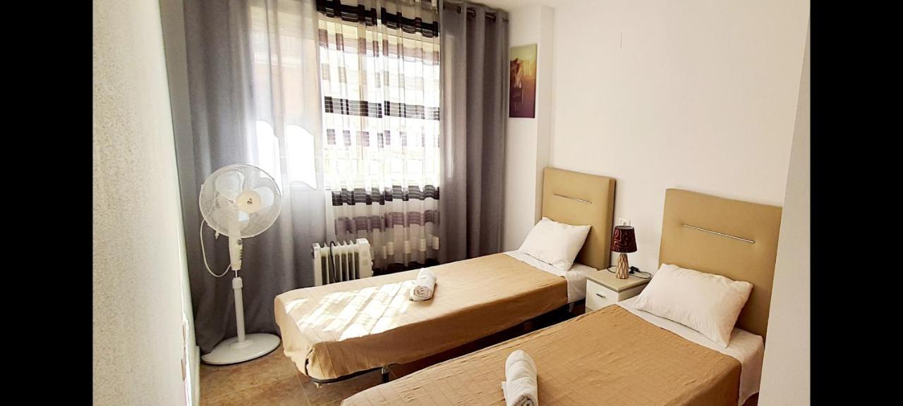 Apartamento Torrevieja Exterior foto